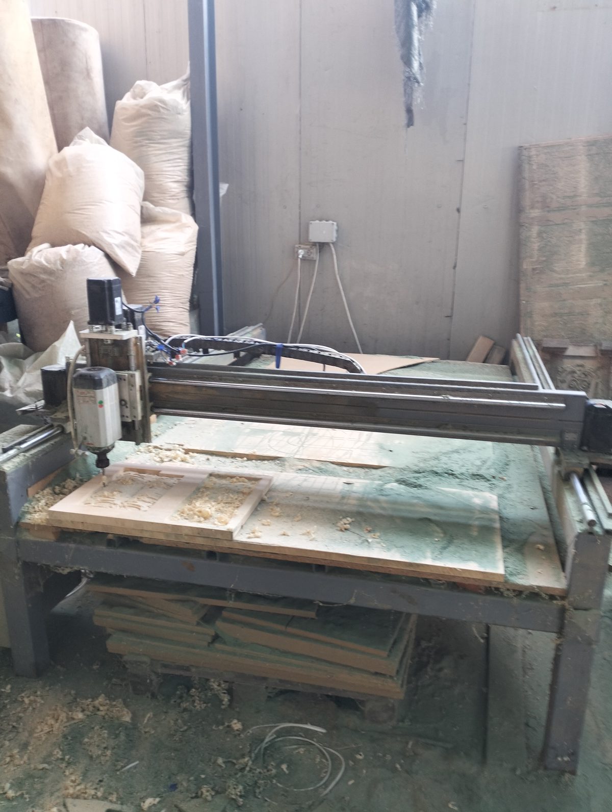 Centru numeric de comanda CNC 200/125-1 1