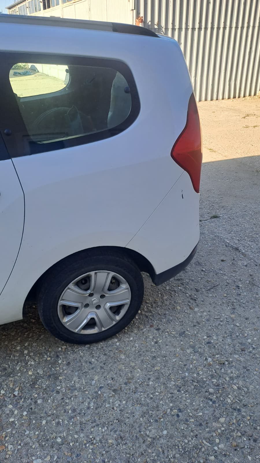 Miniatură 4