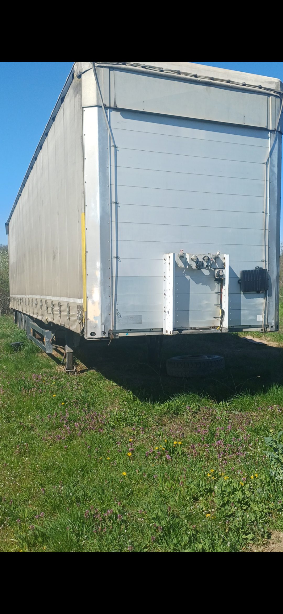 Semiremorci marca SCHMITZ model S01 1