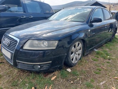 Autoturism marca Audi model A6 culoare Negru