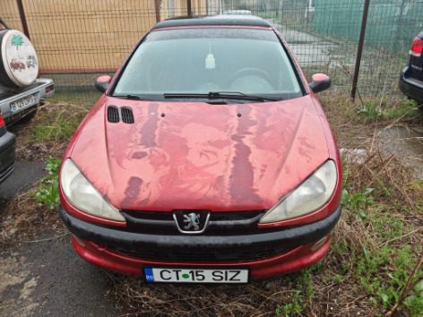Autoturism PEUGEOT 206 CT15SIZ serie şasiu VF32AKFWF42570453 an 2002 1