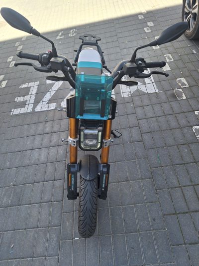 MOTO ATV Motociclu L3e marca BMW model CE02MCE2 A 0C71 culoare NEGRU
