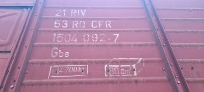 Vagon de marfa  seria GBS  numarul 215315040927  linia 14
