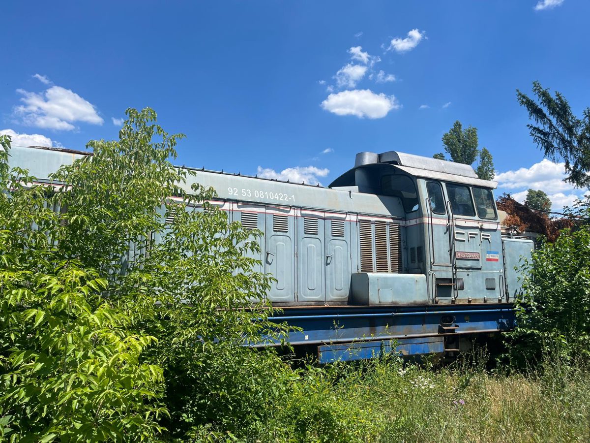 Locomotiva 92530810422-1 - LOCOMOTIVA -DHC 1250 CP (01.01.1975) 1