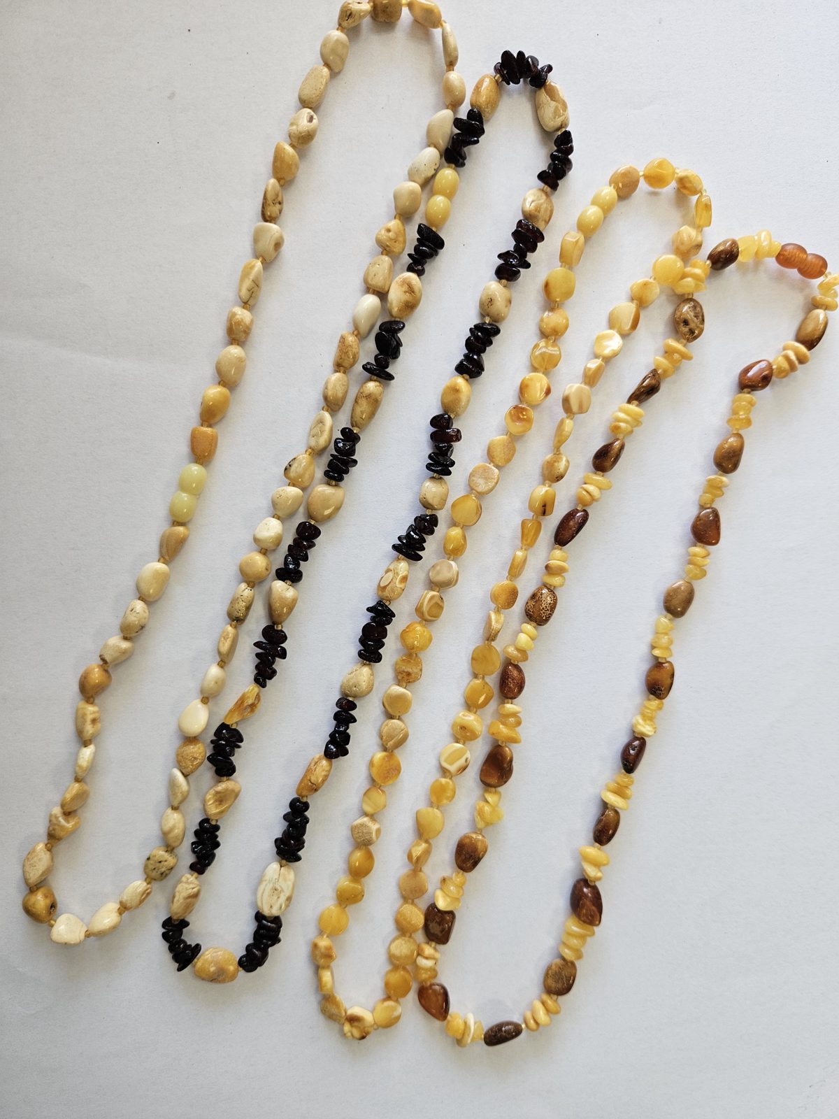 Sirag chihlimbar slefuit Lot 64 1