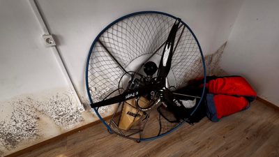 Aparat de zbor tip parapanta motorizata - EOS 150