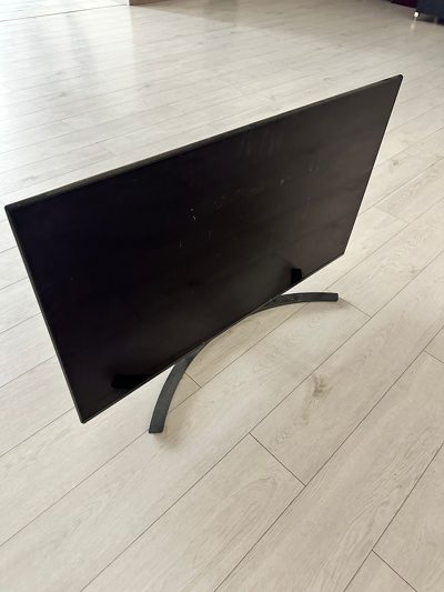 ansamblu LCD