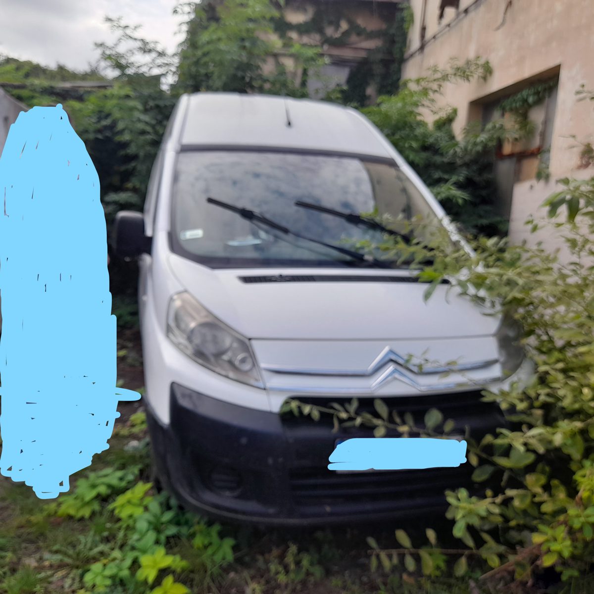 AUTOUTILITARA marca CITROEN model JUMPYG9XVRHKH 1