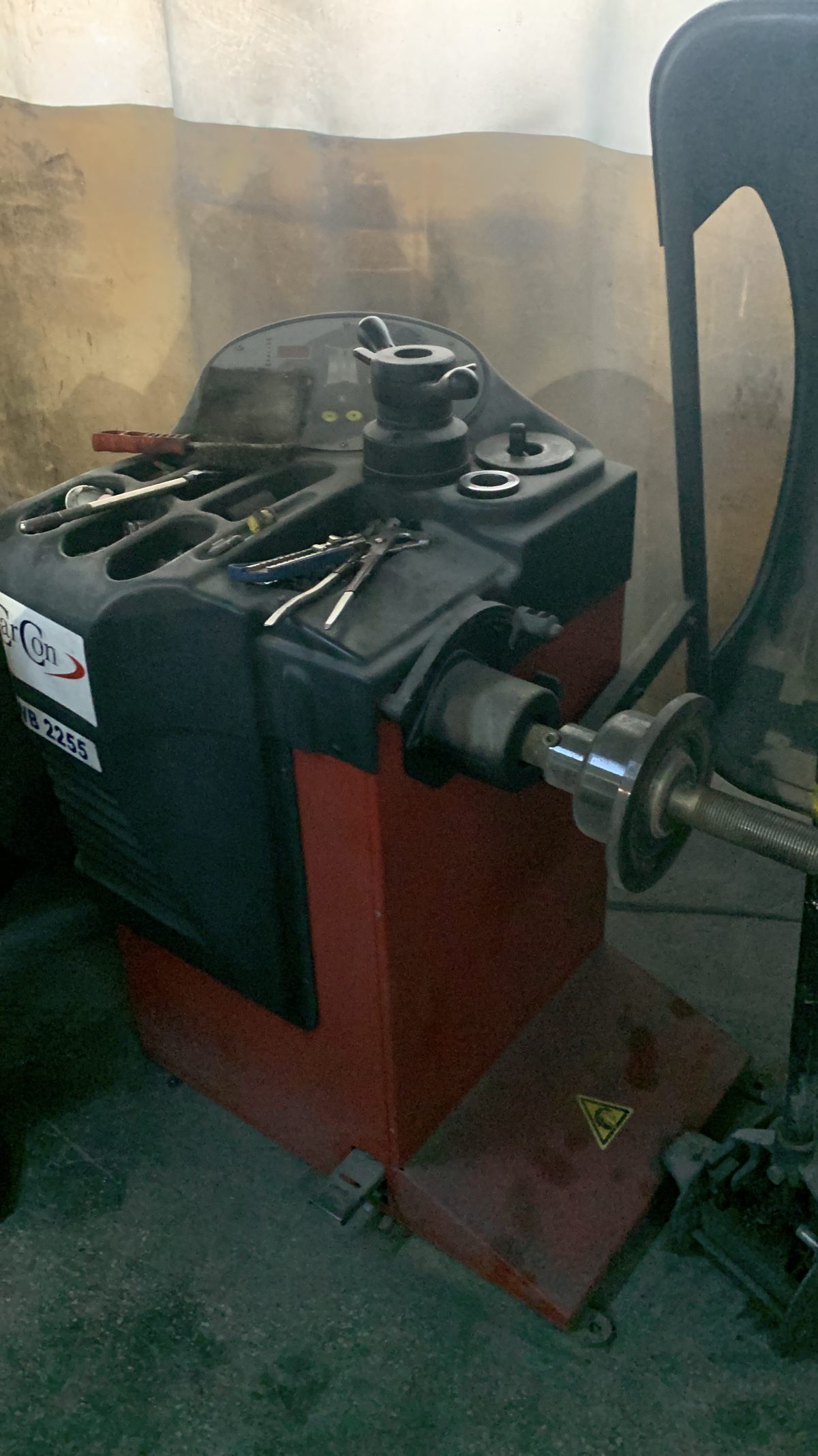 Roata autoturism 2MBE MRLWB255(masina echilibrat roti) 1