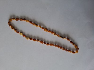 Șirag chihlimbar șlefuit Lot 141