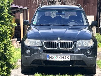 Autoturism marca BMW model X3 culoare Negru