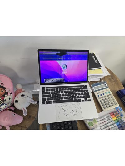 MACBOOK PRO 17