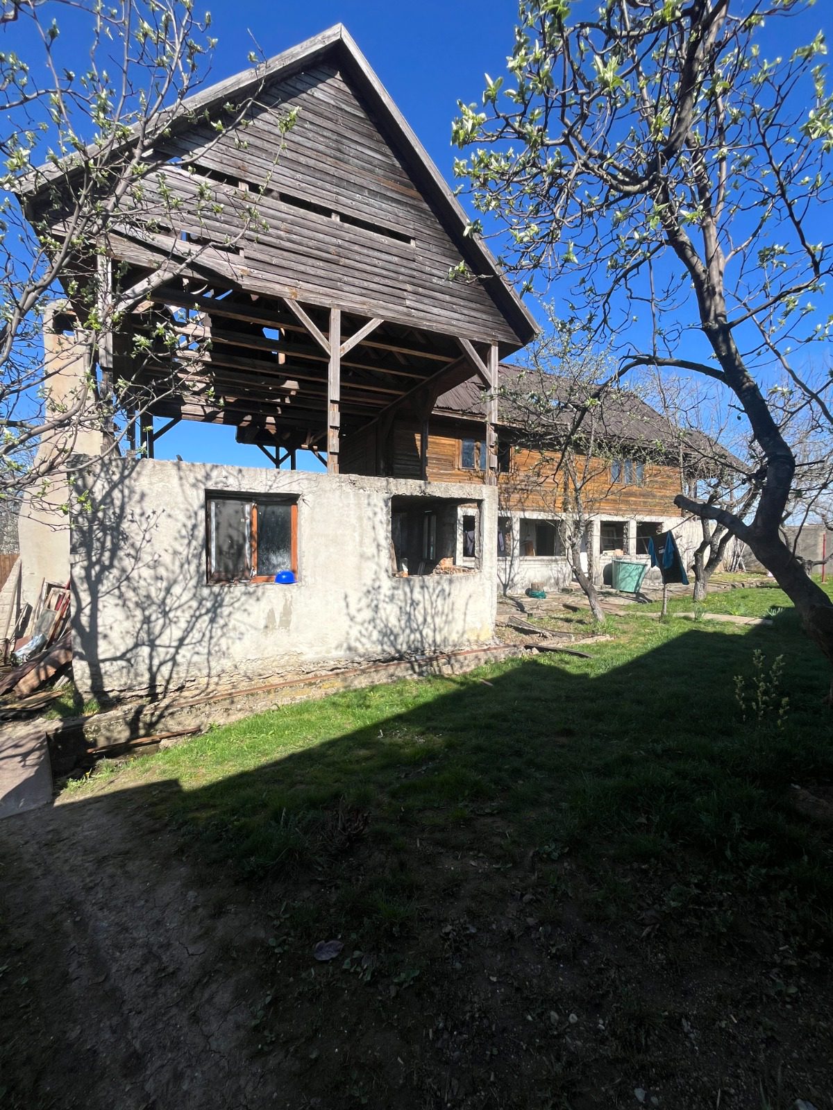 Casa/Vila - CASA DE LOCUIT 1