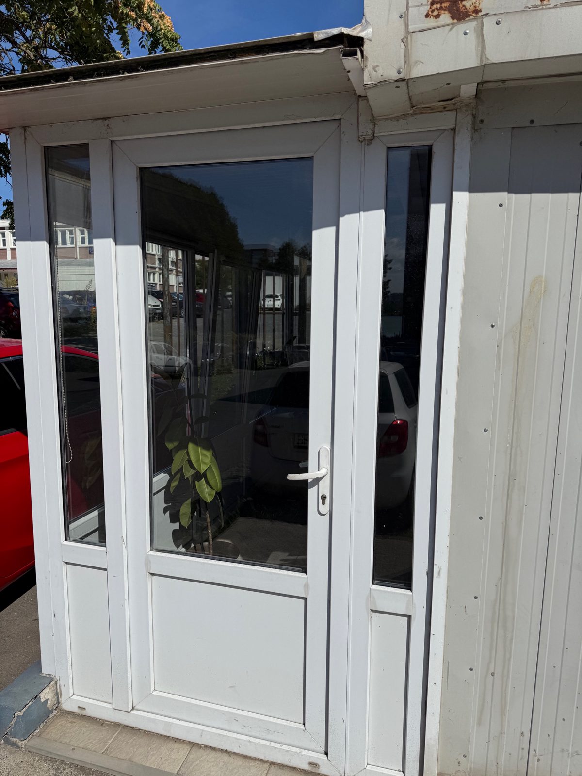 Spatiu comercial - Constructie cu destinatie birouri si depozit C1 1
