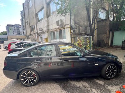 Autoturism marca BMW model 320D