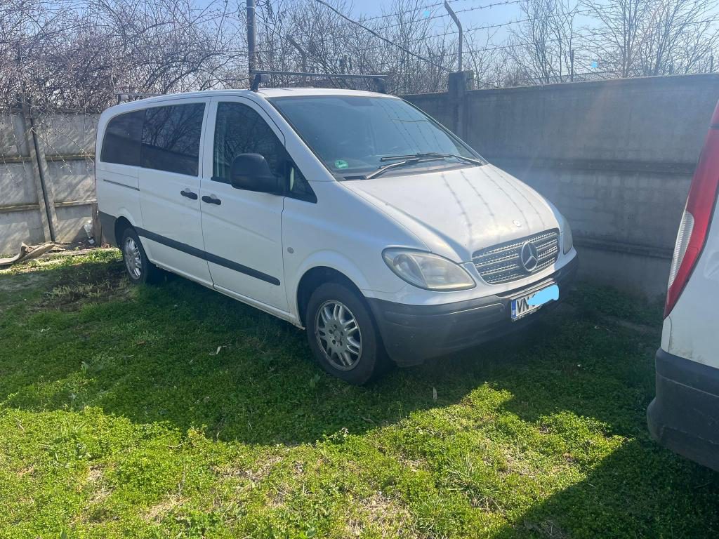 marca MERCEDES BENZ model VITO 109 1