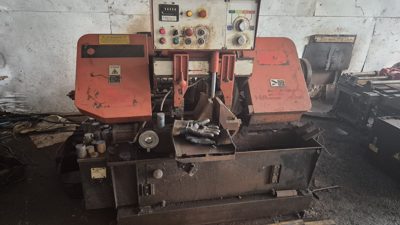 FIERASTRAU CU BANDA SI AVANSARE AUTOMATA, MARCA AMADA 250, NR DOC FNX 4002