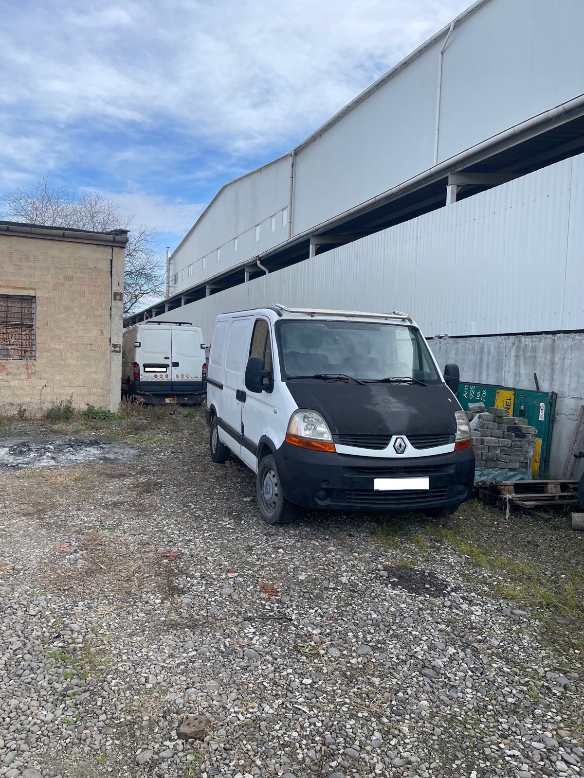 Renault model Master culoare Alb 1