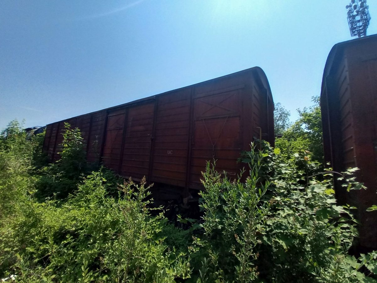 Vagon de marfa- Brasov Triaj, seria GBGS, nr.215315701635, linia 2B 1