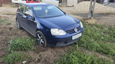 Autoturism marca Volkswagen model GOLF