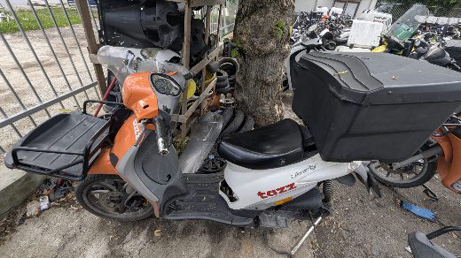 Scuter marca PIAGGIO LIBERTY CORPORATE MA6 01 1 1