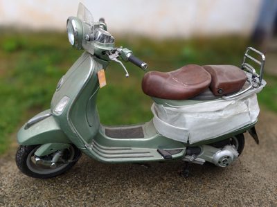 Scuter marca Piaggio Vespa model M68