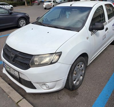 Autoturism Dacia Logan - nefunctional - Brasov