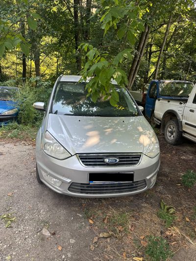Autoturism marca Ford model Galaxy