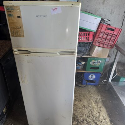 frigider cu doua usi A+ 250 L