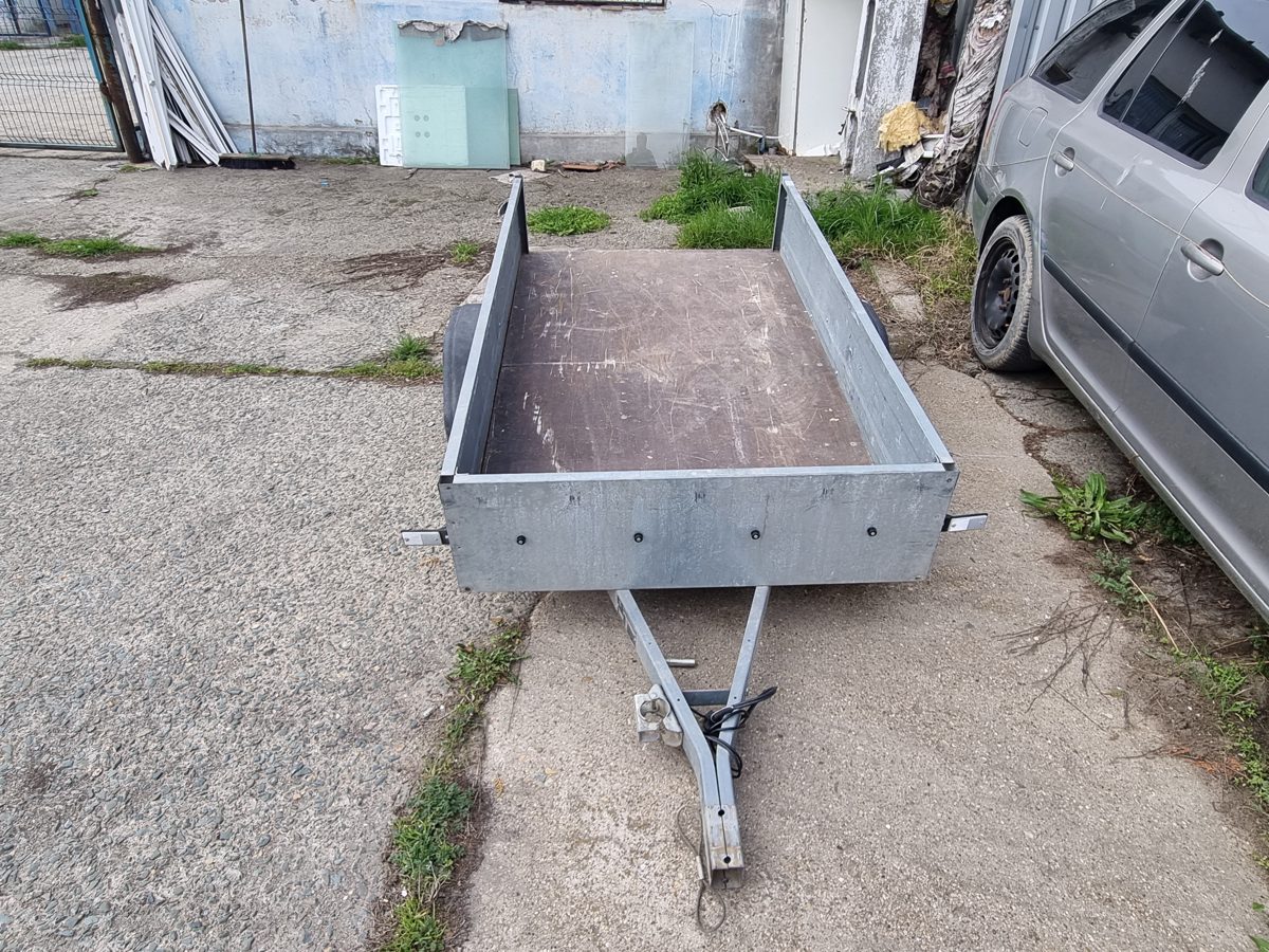 Remorca O1 marca STEMA model STEMA 01 KAACA AA 1