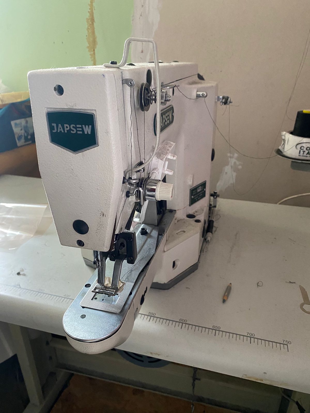 MASINA DE CHEITE JAPSEW 1
