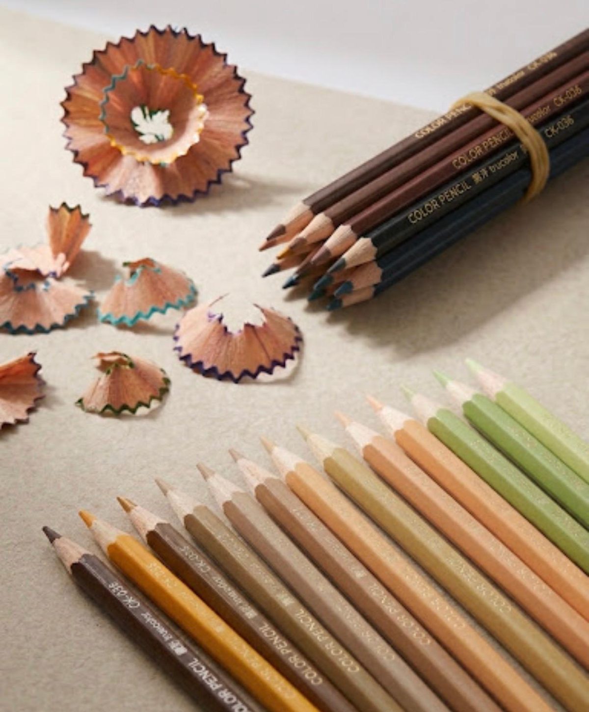 Creioane colorate COMAX 1