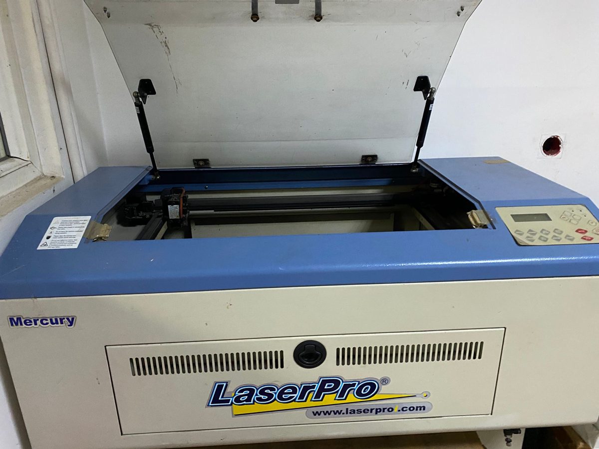 Masina de gravat LASER PRO MERCURY 1