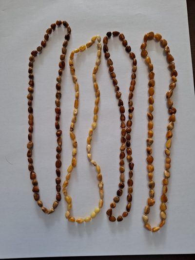 Sirag chihlimbar slefuit Lot 163