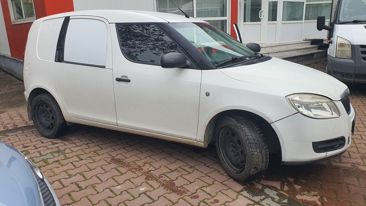 Autoturism marca Skoda, model Praktik 1