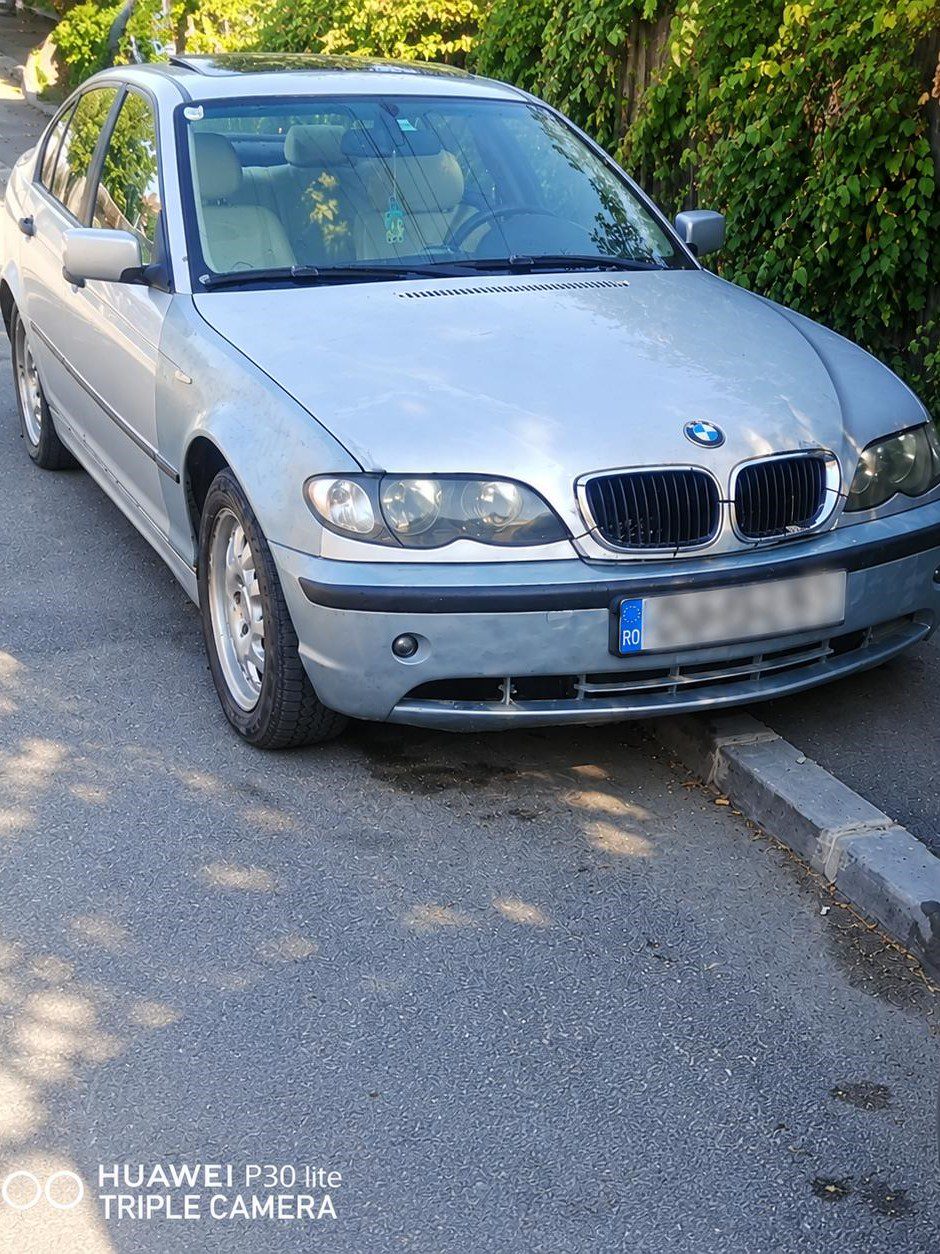 AUTOTURISM MARCA BMW 318D 1