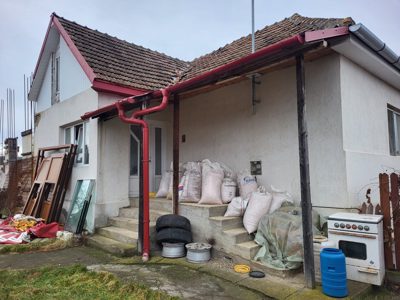 Casa/Vila - -