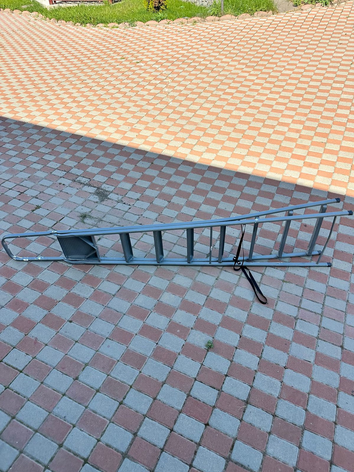 Miniatură 4