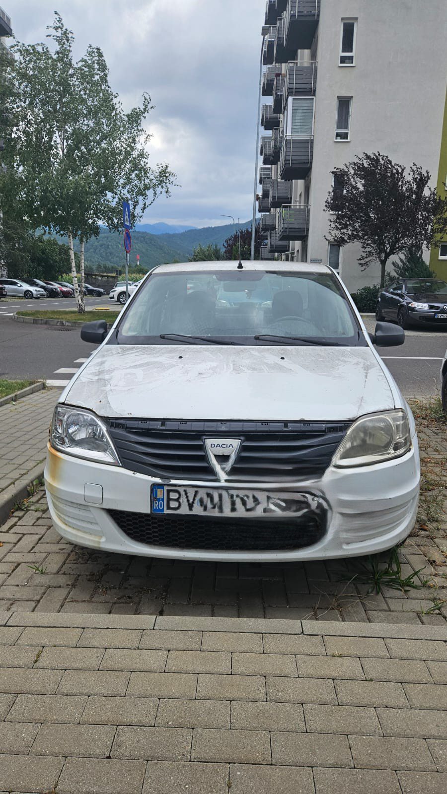 Dacia Logan, an 2010- Brasov 1