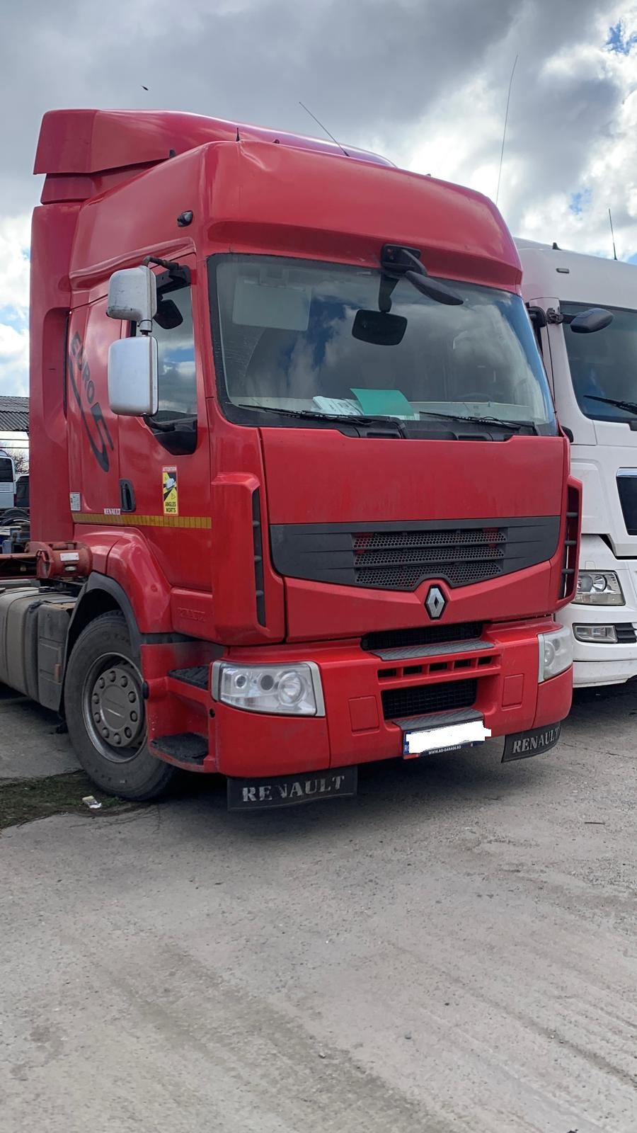 Autoutilitara N3 marca RENAULT model PREMIUM 460DXI 24GPA4 1