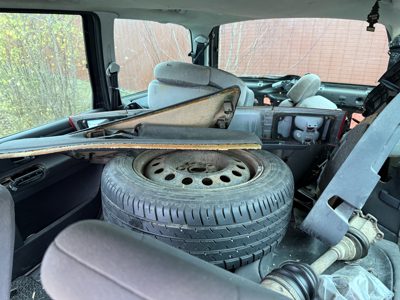 Autoturism marca Volkswagen model Sharan culoare Gri