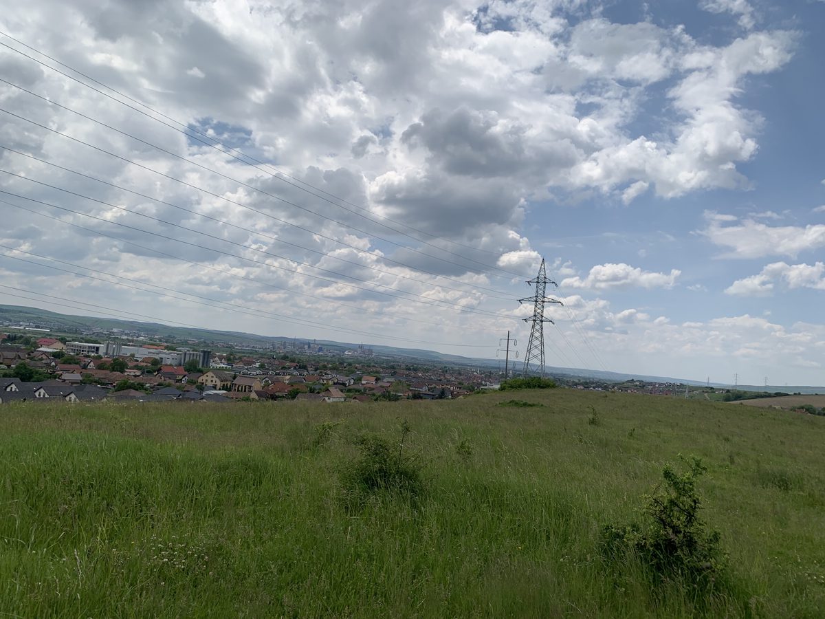 Teren construibil - intravilan in suprafata de 700 MP 1
