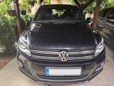 Autoturism marca VOLKSWAGEN model TIGUAN culoare NEGRU