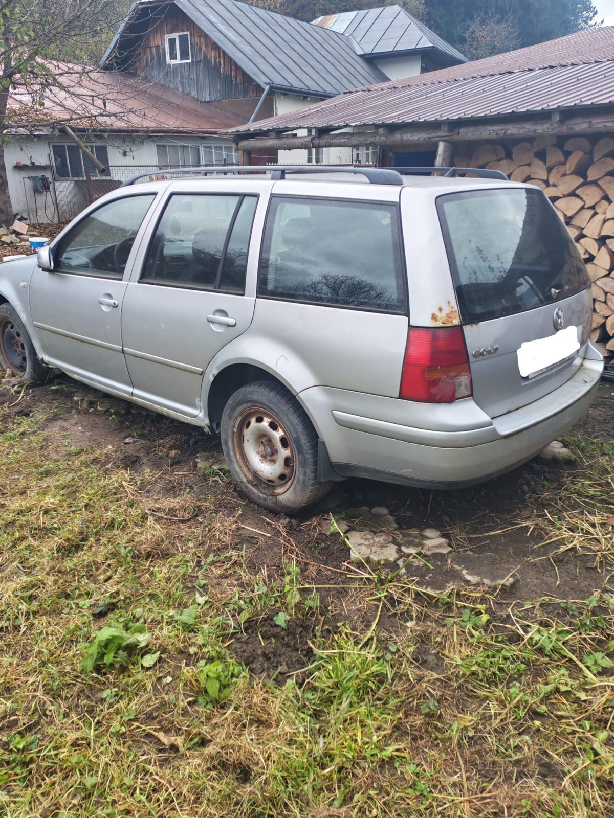 Autoturism marca Volkswagen model BORA 1J culoare Gri 1