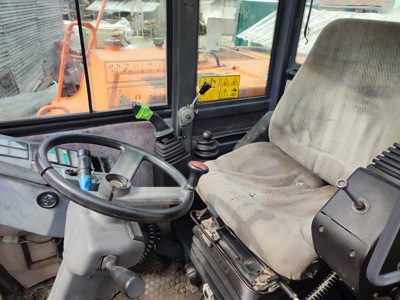 Excavator pe roti, marca FIAT HITACHI , model FH 115W-293W-001.