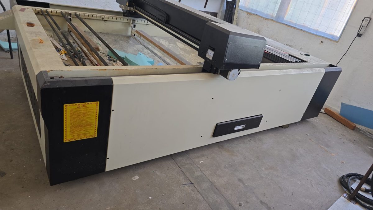 CNC LASER NON-METAL MODEL HM-1325 1