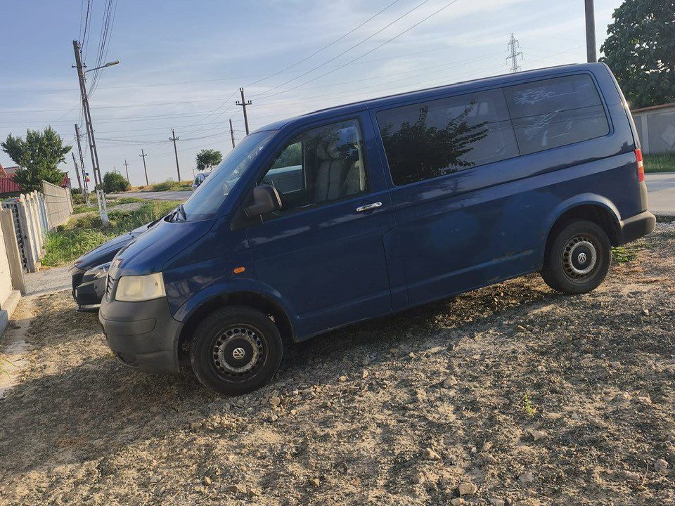 Autoturism marca Volkswagen model TRANSPORTER culoare Albastru 1