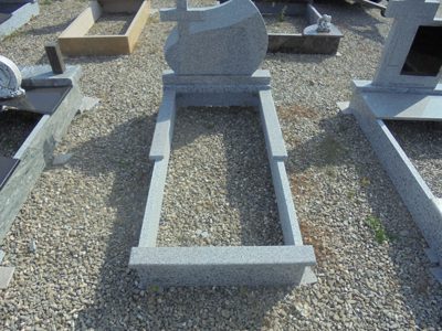 Monument funerar