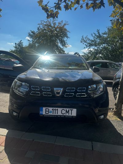 marca DACIA model DUSTER culoare Albastru