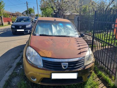 Autoturism M1 marca Dacia model Sandero